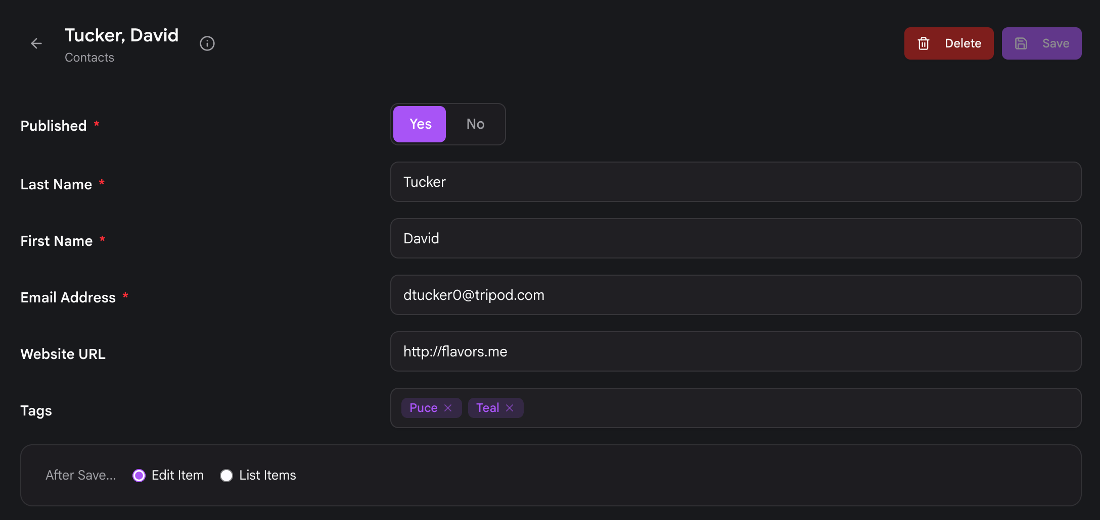 Редактор объекта Contacts, сгенерированный из схемы, с полями Published, Last Name, First Name, Email, Website и Tags и параметром After Save